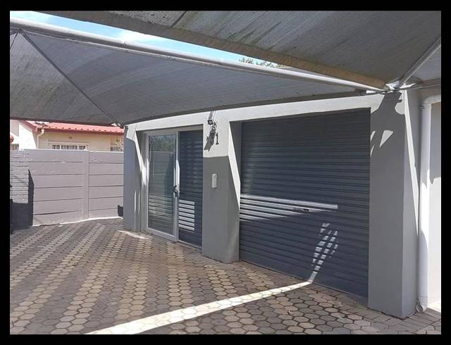 5 BEDROOM HOUSE FOR SALE IN DA NOVA